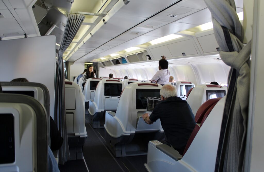 Air Niugini Economy Class Port Moresby-Sydney