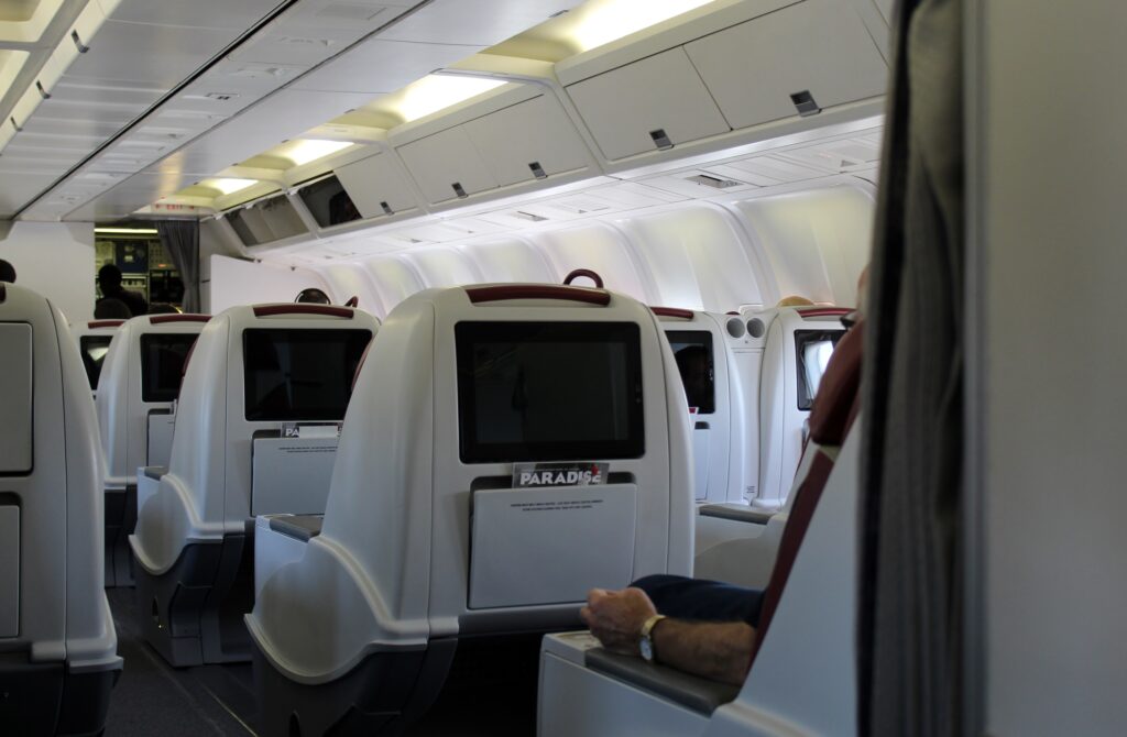 Air Niugini Economy Class Port Moresby-Sydney