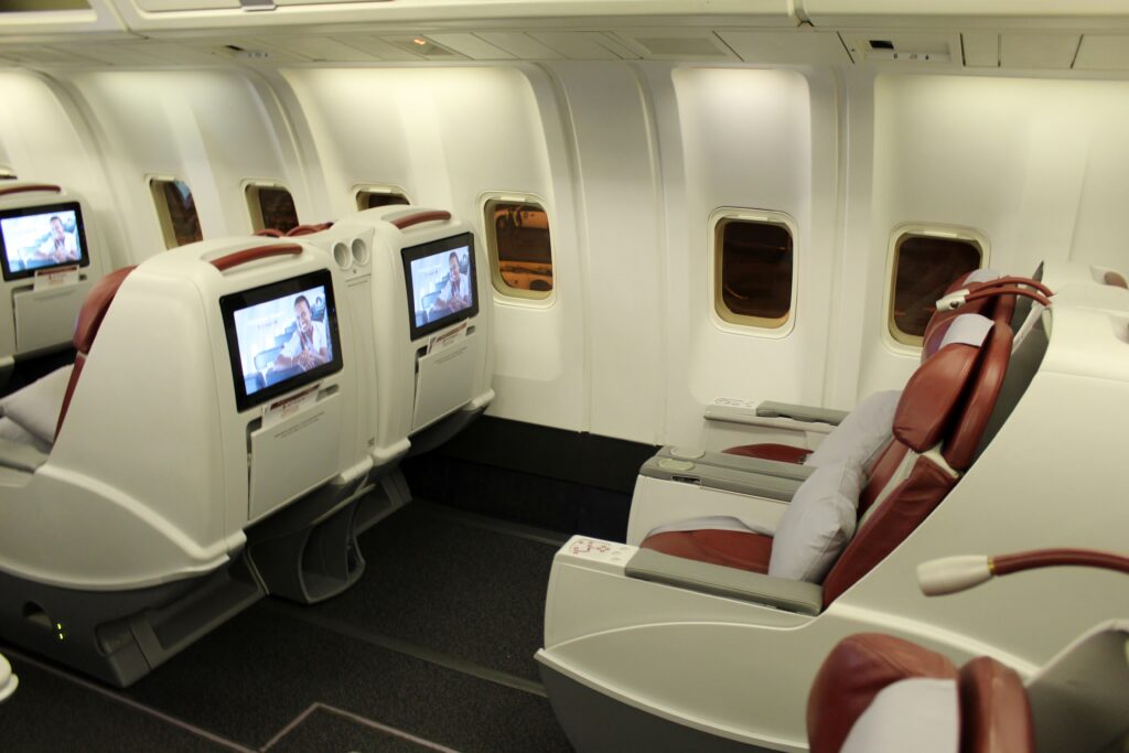 Air Niugini Economy Class Port Moresby-Sydney