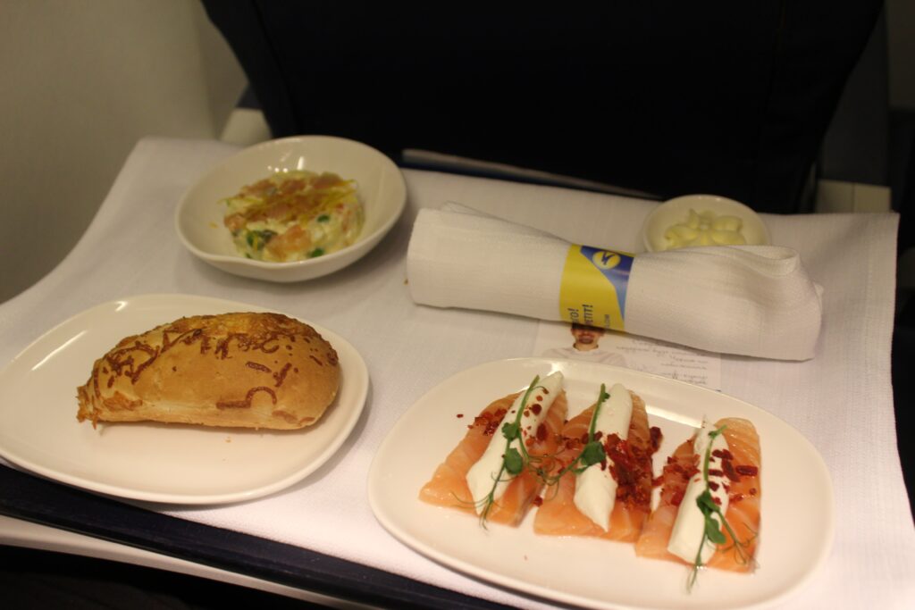 Ukraine International Airlines Business Class Kiev-London Gatwick