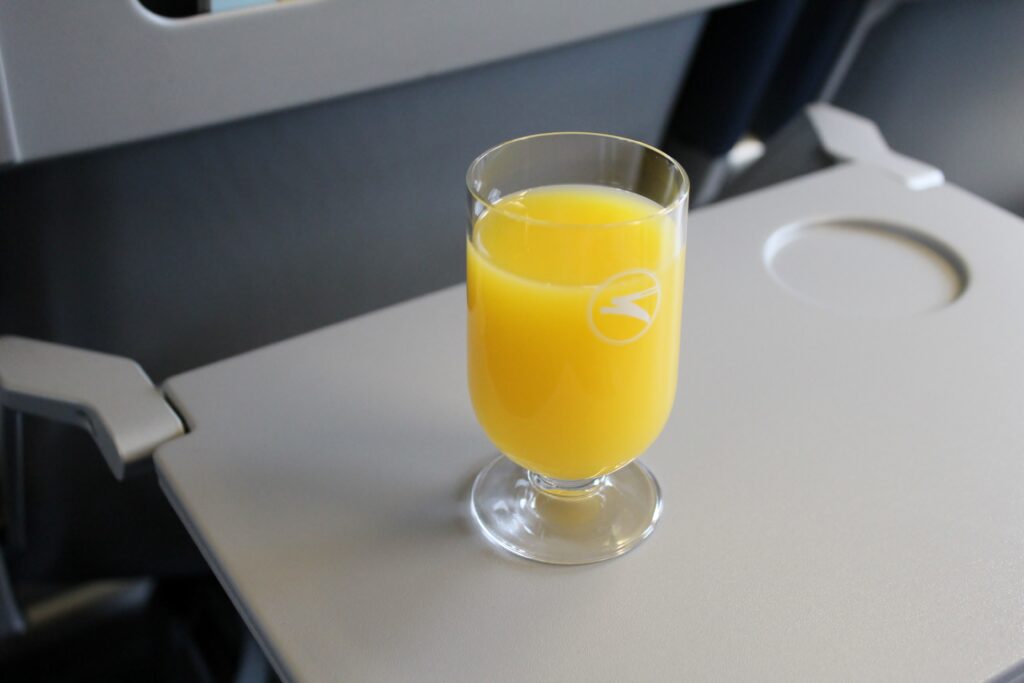 Ukraine International Airlines Business Class Stockholm-Kiev