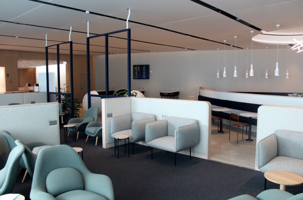 The new Finnair non-Schengen business lounge at Helsinki Vantaa