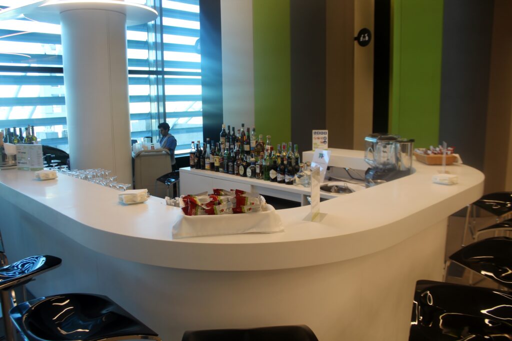 Gin & tonics at the bar in the TAP Lounge at Lisbon Airport