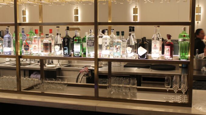 Gin & tonics in the Qantas Lounge at London Heathrow