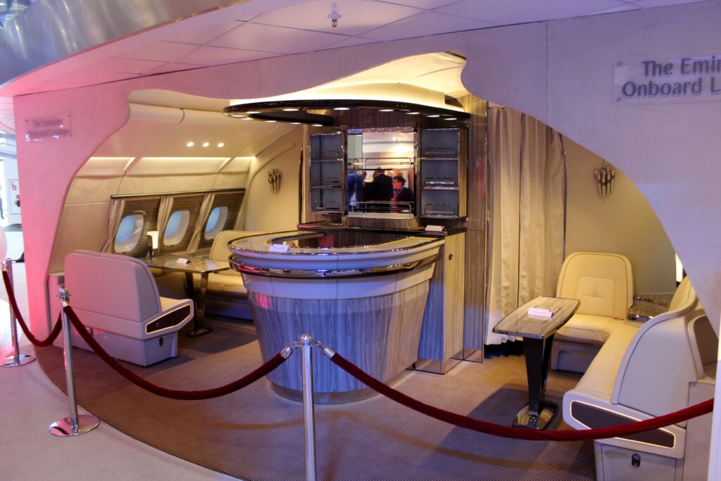 The new Emirates business class bar on the Airbus A380