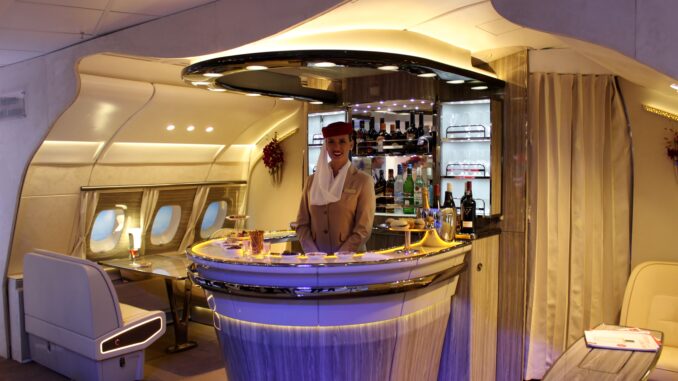 The new Emirates business class bar on the Airbus A380