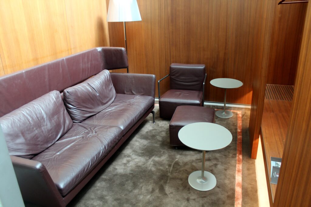 The quiet area in the Qatar Airways Al Mourjan Lounge in Doha
