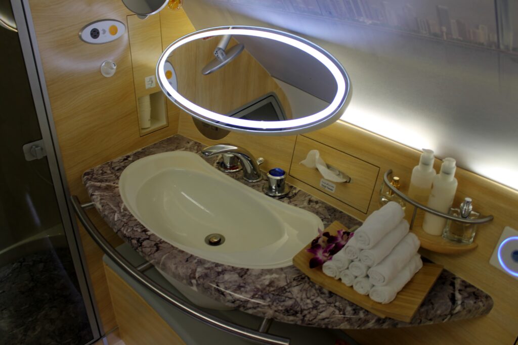 The shower in Emirates First Class on the Airbus A380