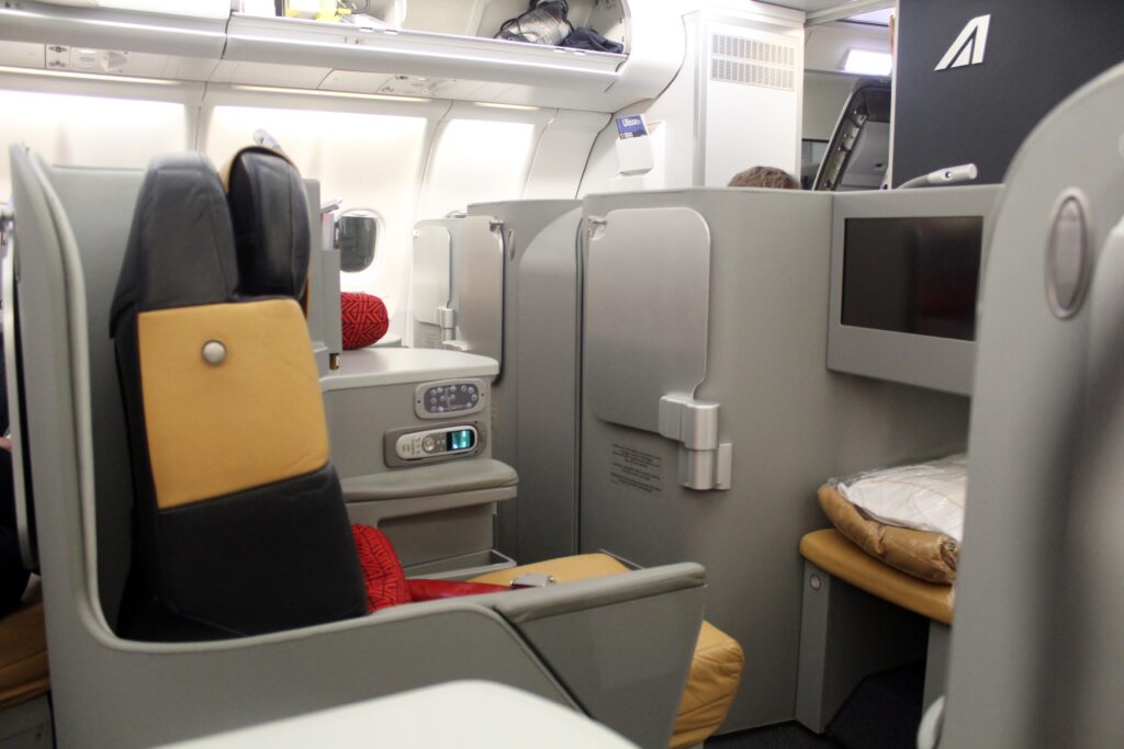 Alitalia Business Class Johannesburg-Rome