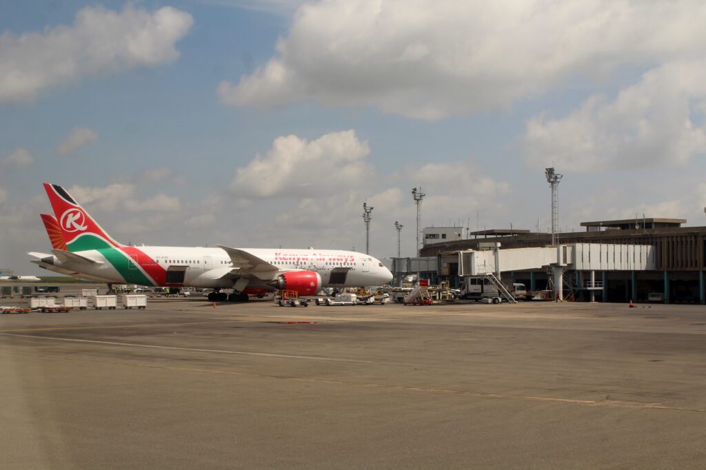 Kenya Airways Business Class Nairobi-Maputo