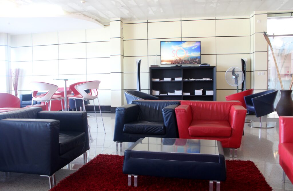 LAM Flamingo Lounge, Maputo, International Terminal