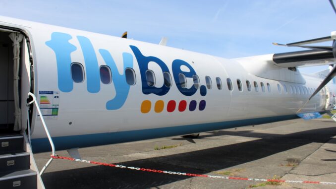 Flybe Dash-8 Q400